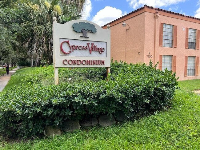 Photo - 7160 Fairway Dr Condo Unit J18