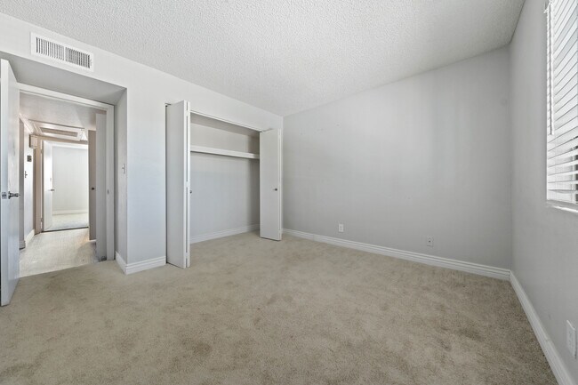 Villatree Apartments