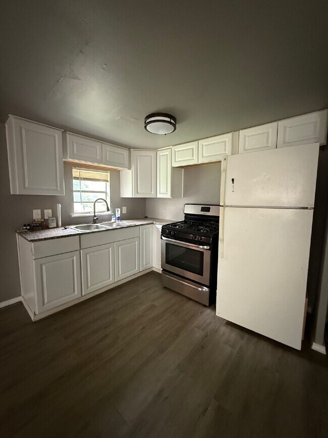 Photo - 1 Bedroom in the Heart of OKC