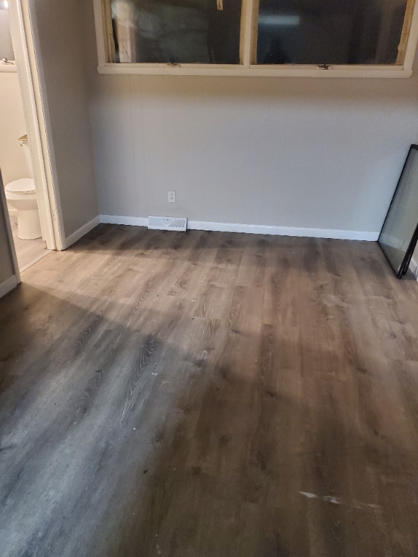 Photo - 16816 Glendale Ave