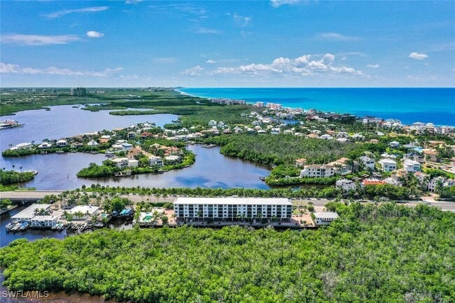 Building Photo - 5220 Bonita Beach Rd SW Unit 204