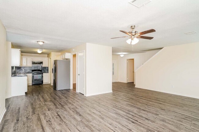 Photo - 6902 Fawn River Dr