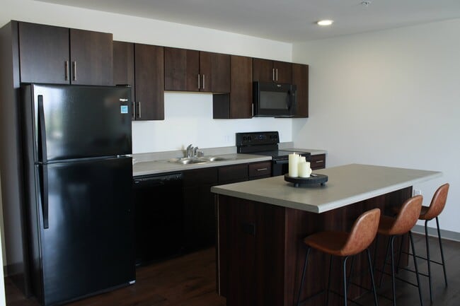 Photo - The Wildwood at Main