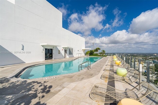 Building Photo - 501 NE 31st St Unit 2308