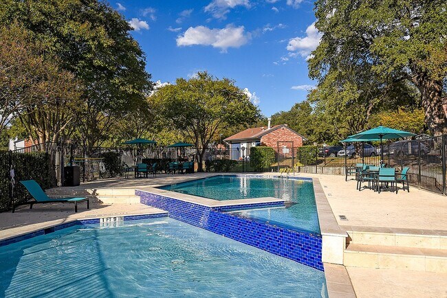 Centennial Place Apartments