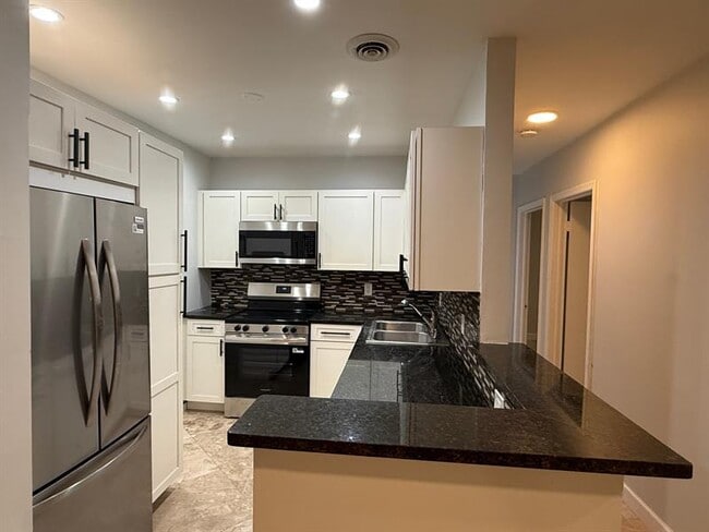 Building Photo - 5700 NE 22nd Way Unit 328 Rental