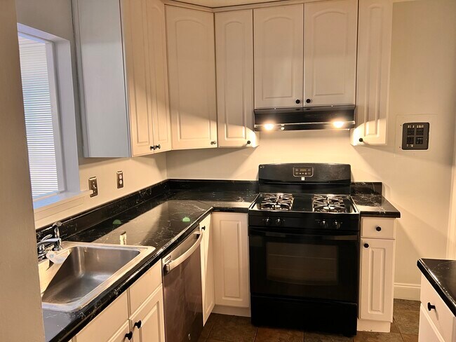 Photo - 4335 Chastain Walk NE Unit 35