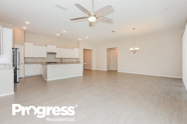 Photo - 22507 E Munoz St