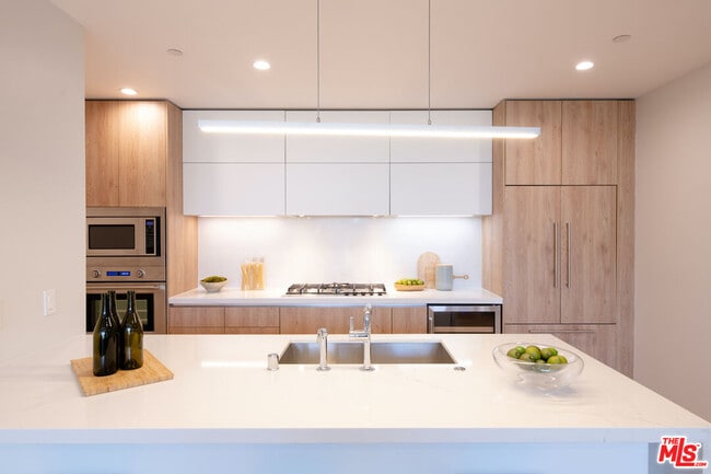 Photo - 11600 Dunstan Way Unit 414