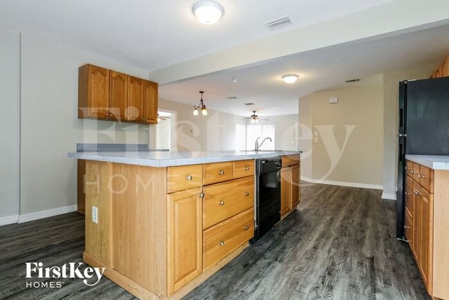 Photo - 1260 Sheridan Dr NW