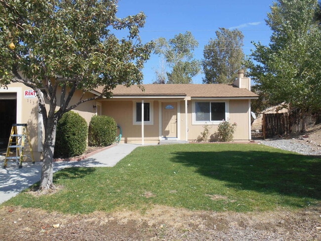 Building Photo - <b>South Reno: Three Bedroom Home w/ RV Parking<br><br> Unit 113 Zircon Drive, Reno NV 89512