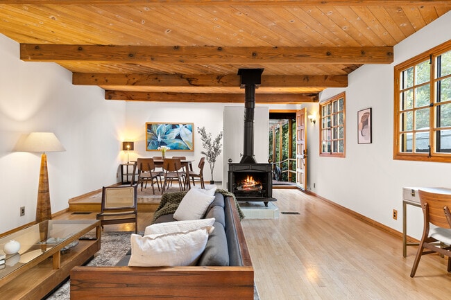 Building Photo - 3034 Valevista Trl