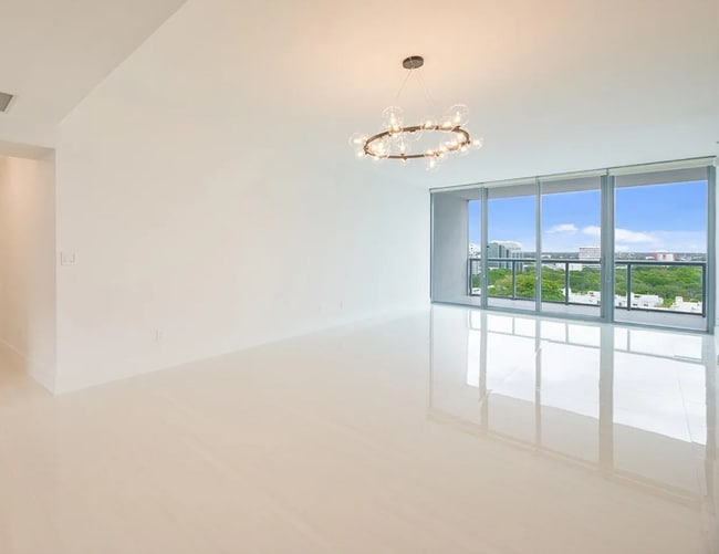 Photo - 601 NE 36th St Unit 1303