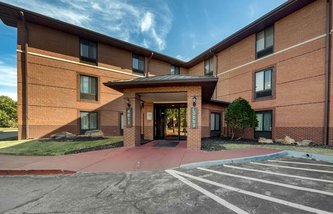 Furnished Studio-Oklahoma City - Northwest