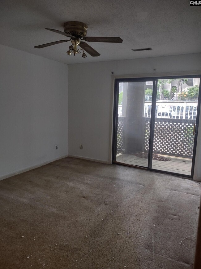 Photo - 1005 Village Creek Dr