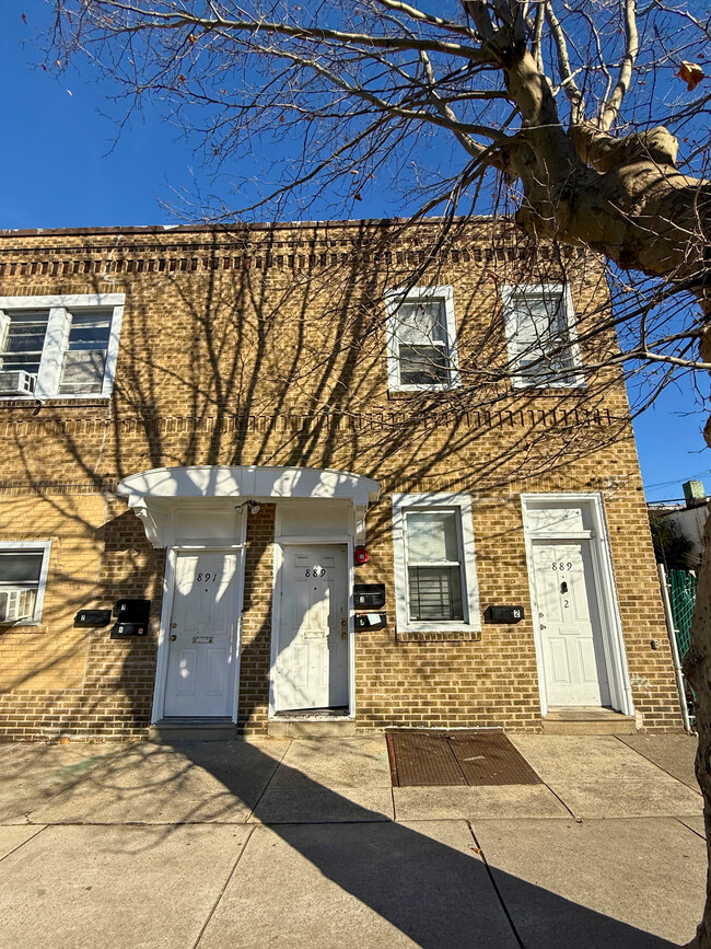 Photo - 889 N 26th St Apartments Unit 889 N 26th St #4 Camden N