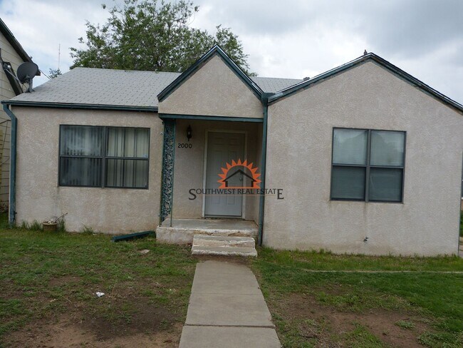 Cute 2 bedroom 1 bathroom home. - Cute 2 bedroom 1 bathroom home.
