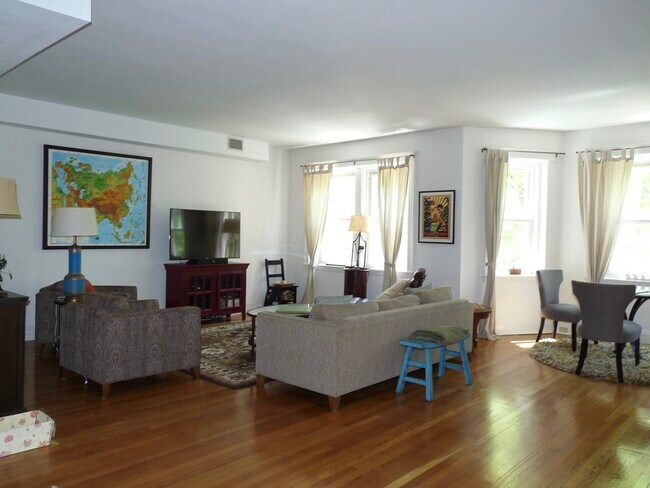 Photo - 18 Dean Rd Unidad #3