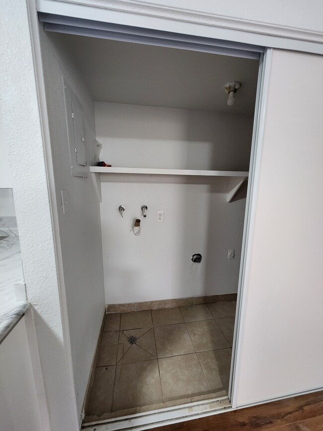 Photo - 3101 W Lisbon St