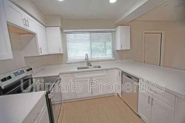 Photo - 10825 N 45th Ln House