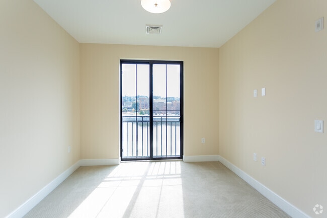 2BR, 2BA-1150SF - Starbuck Island