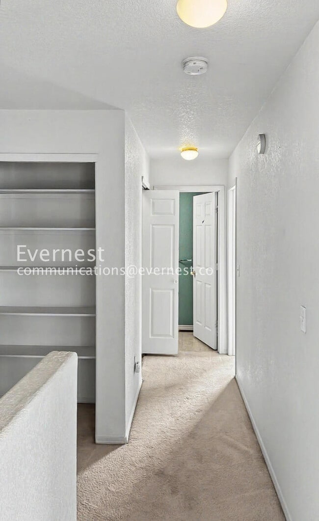 Photo - 451 Stardust Ct