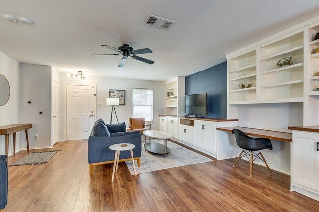 Photo - 13240 High Sierra St