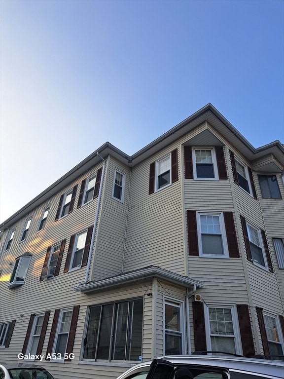 Photo - 16 Houghton St Unit 2