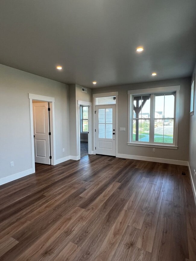 Photo - 3 Bedroom 2 bathroom NEW CONSTRUCTION on the West End!
