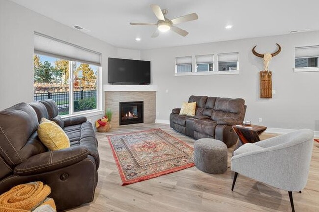 Photo - Attractive Modern Easton 3 Bedroom Home