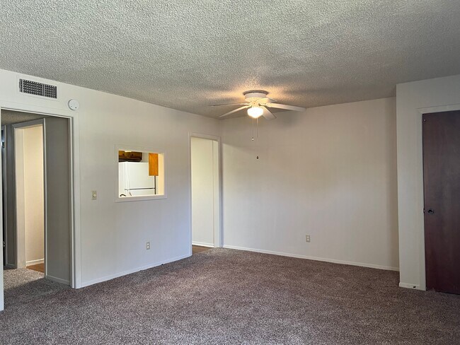 Photo - Willow Apts, 929 Brazos, Graham, TX 76450