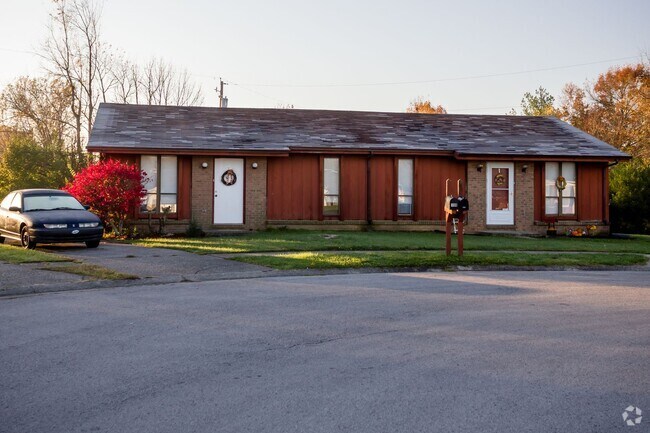 Building Photo - 106/108 Susan Unit 108 Susan Ct Rental