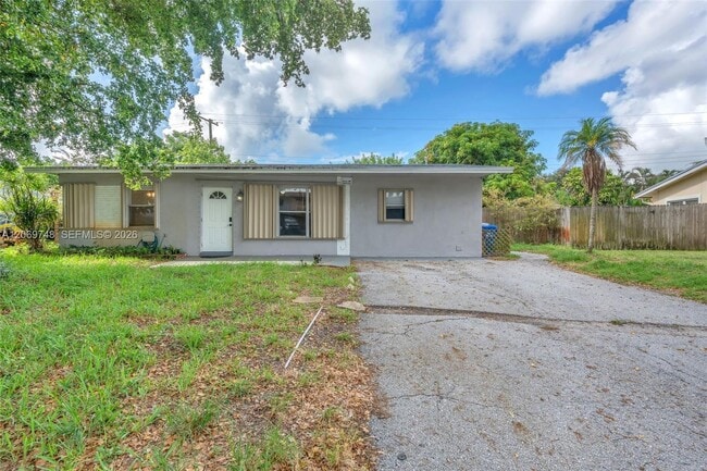 Photo - 1640 NE 33rd St