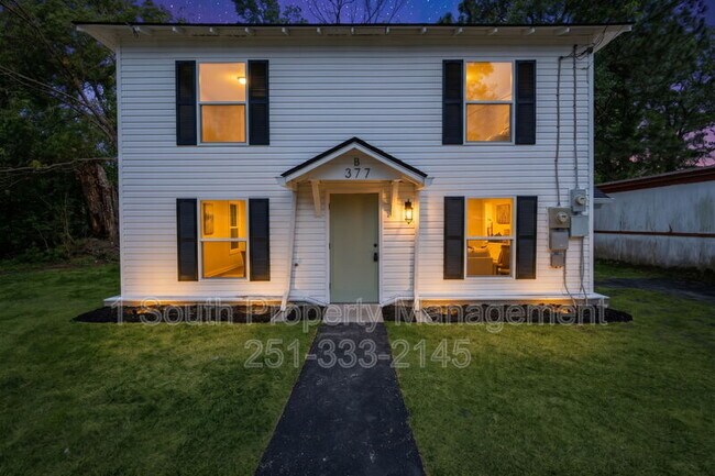 Photo - 377 Tuttle Ave