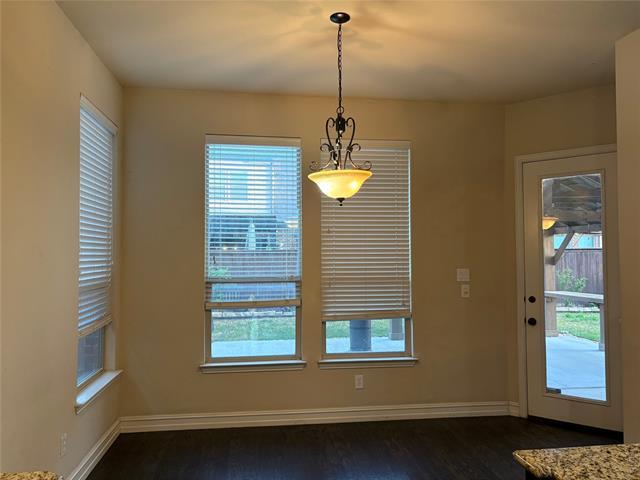 Photo - 2530 Broadway Dr