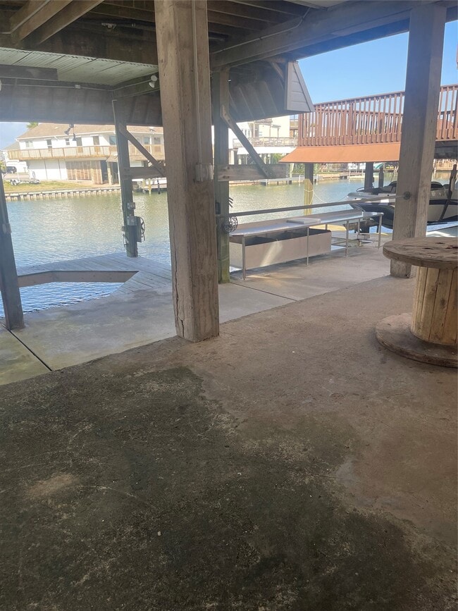 Photo - 1826 Port O' Call St