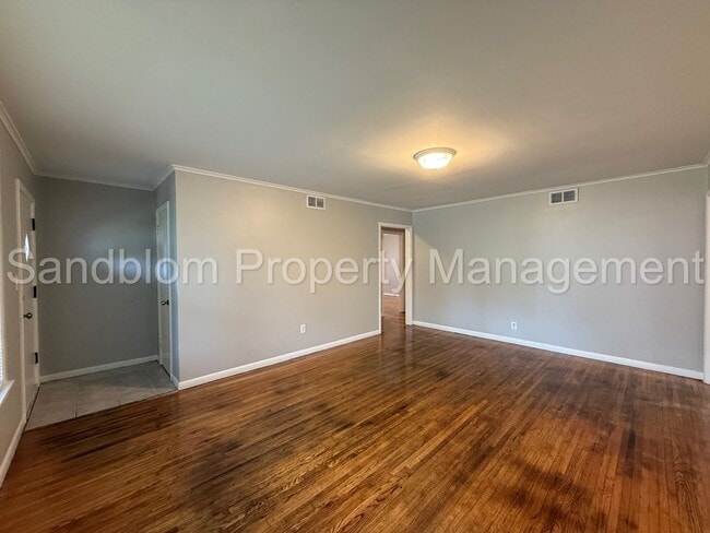 Photo - For Lease | Tulsa | Available Now!