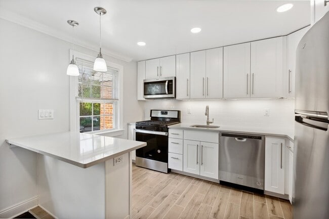 Baltusrol Apartments