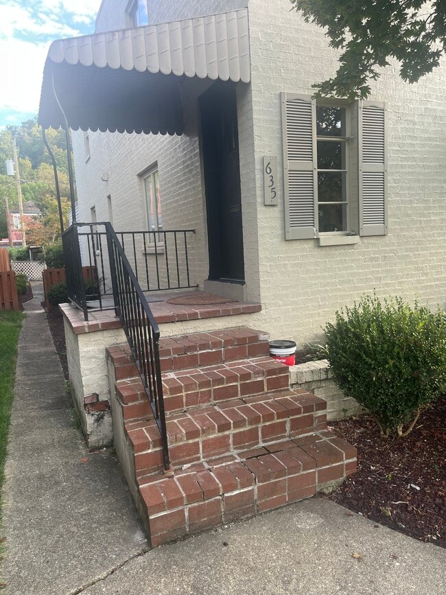 Photo - 635 13th Ave Unit 635 13th Ave