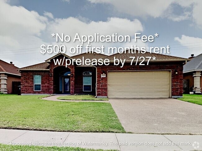 Building Photo - No Application Fee* $500 off first months ... Rental