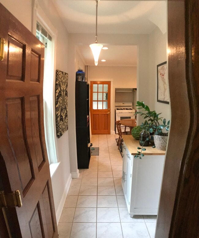 Photo - 2728 Colfax Ave S Unidad 1