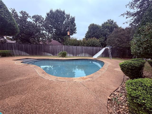 Building Photo - 2621 Nantucket Ct