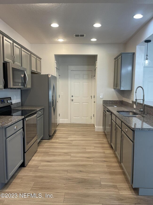 Photo - 7003 Butterfield Ct