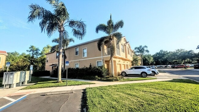 Building Photo - Annual unfurnished-3 bedroom, 2 bath condo with garage in gated community!