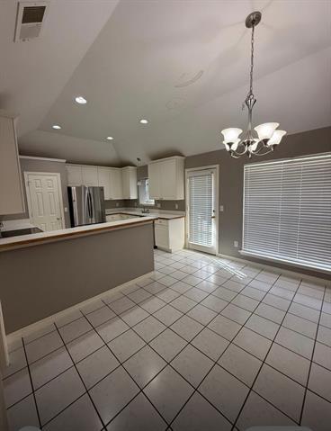8001 Kings Ridge Rd