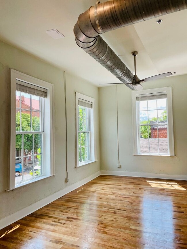 Photo - 140 West Washington Unit 201