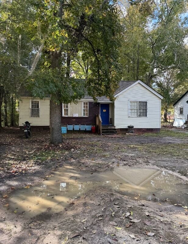 Photo - 424 Loring Dr