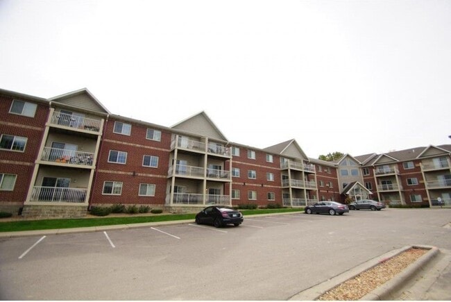 Building Photo - 17073 Adelmann St SE