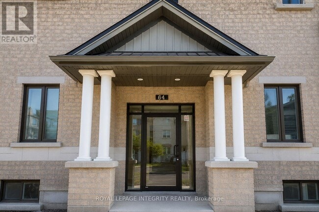 Photo - 64 Tipperary Private Unit D