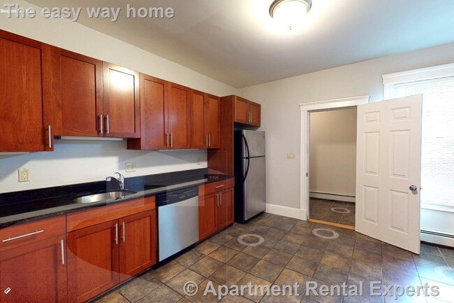 Photo - 11 Beacon St Apartment